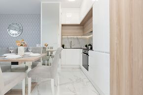 Apartment Wola Goleszowska by Renters