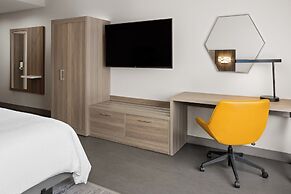 Holiday Inn Express And Suites Waynesboro East by IHG