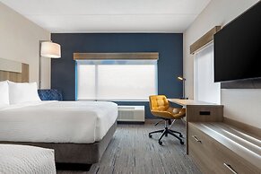 Holiday Inn Express And Suites St.Thomas by IHG