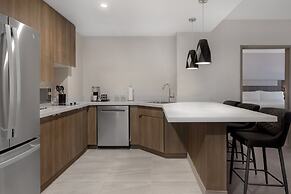 Holiday Inn Express And Suites St.Thomas by IHG