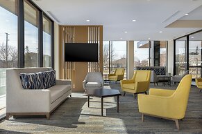 Holiday Inn Express And Suites St.Thomas by IHG