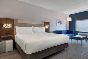 Holiday Inn Express And Suites St.Thomas by IHG