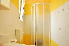 Peaceful Apartment few Steps From the City Center