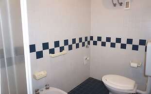 Super Nice Apartment for 5 Guests With Pool and AC by Beahost Rentals