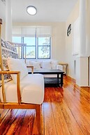 Aerie Loft: Cozy 1-bedroom Retreat in Biloxi, Perfect for Couples!