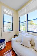 Aerie Loft: Cozy 1-bedroom Retreat in Biloxi, Perfect for Couples!