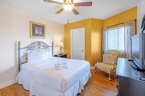 Sea Breeze 1010 Penthouse