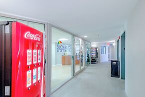 Sea Breeze 1010 Penthouse