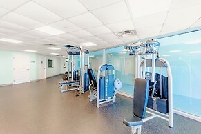 Sea Breeze 1010 Penthouse