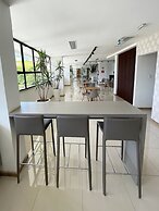 hihome – Metropolitan