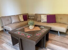 Chalet in Batrouna Park Resort, Facing the Pool, Gazon,gym,generator I