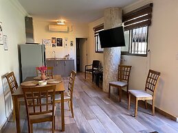 Chalet in Batrouna Park Resort, Facing the Pool, Gazon,gym,generator I