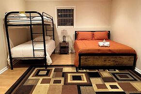 Room in House - The Modern Gem Furnished Bedroom