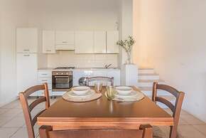 Elegant Residence Ea Bianca 1 Bedroom Sleeps 4 Child Num0607