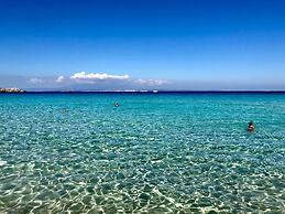 Glorious Residence Le Pavoncelle one Bedroom Sleeps Four Num1453