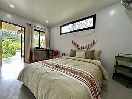 Almendros Eco-Villas