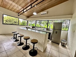 Almendros Eco-Villas