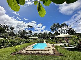 Almendros Eco-Villas