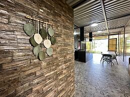 Almendros Eco-Villas