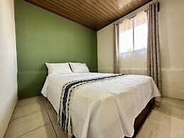 Almendros Eco-Villas