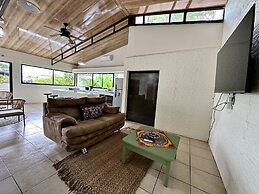 Almendros Eco-Villas