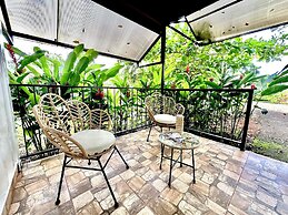 Almendros Eco-Villas