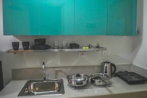 Room in Condo - Butler's Bnb A Trees Residences Qc Phil