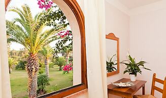 Fantastico Baia de Bahas Residence two Bedroom Sleeps six Num0901