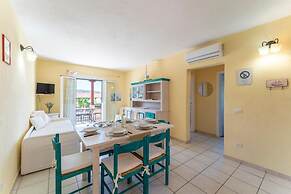 Fantastico Baia de Bahas Residence two Bedroom Sleeps six Num0901