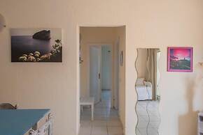 Fantastico Baia de Bahas Residence two Bedroom Sleeps six Num0901