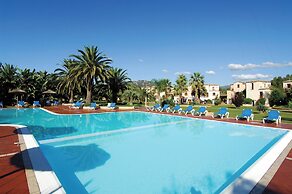 Classical Residence Baia Delle Palme 2 Bedroom Sleeps 6 Trillo 6