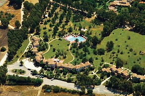 Classical Residence Baia Delle Palme 2 Bedroom Sleeps 6 Trillo 6