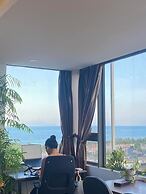 Waikiki Beach Hotel Da Nang