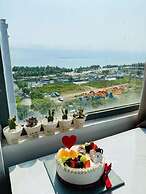 Waikiki Beach Hotel Da Nang