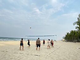 Waikiki Beach Hotel Da Nang