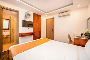 Waikiki Beach Hotel Da Nang