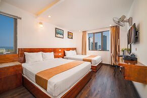 Waikiki Beach Hotel Da Nang