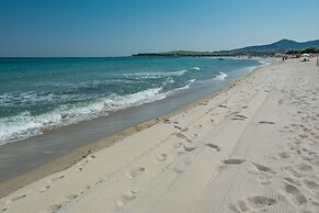 Simple Gem of Le Dimore di Budoni one Bedroom Apartment Sleeps two No1