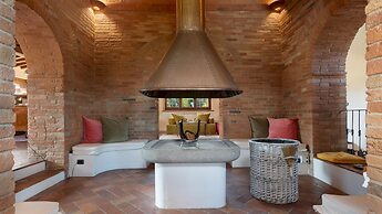 Villa I Levrieri 8 Emma Villas