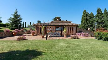 Villa I Levrieri 8 Emma Villas