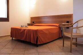 Idyllic Residence Cala Viola 2 Bedroom Sleeps Nm1378