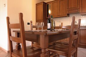 Idyllic Residence Cala Viola 2 Bedroom Sleeps Nm1378