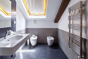 Attico al Duomo by Napoliapartments