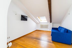 Attico al Duomo by Napoliapartments