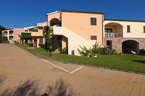 Fantastic Residenza Badus 1 Bedroomapart Sleeps 4 Plus Possible Child 