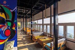 Zostel Poombarai (Kodaikanal)