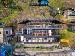 Zostel Poombarai (Kodaikanal)