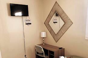 Room in House - Majestic Private Room