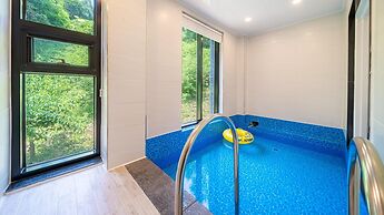 Gapyeong Youkids Poolvilla