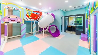 Gapyeong Youkids Poolvilla